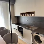 Lejlighed Stylish 2-bedroom Escape - Near Center Braşov