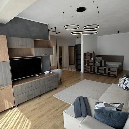 Appartement Stylish 2-bedroom Escape - Near Center Braşov